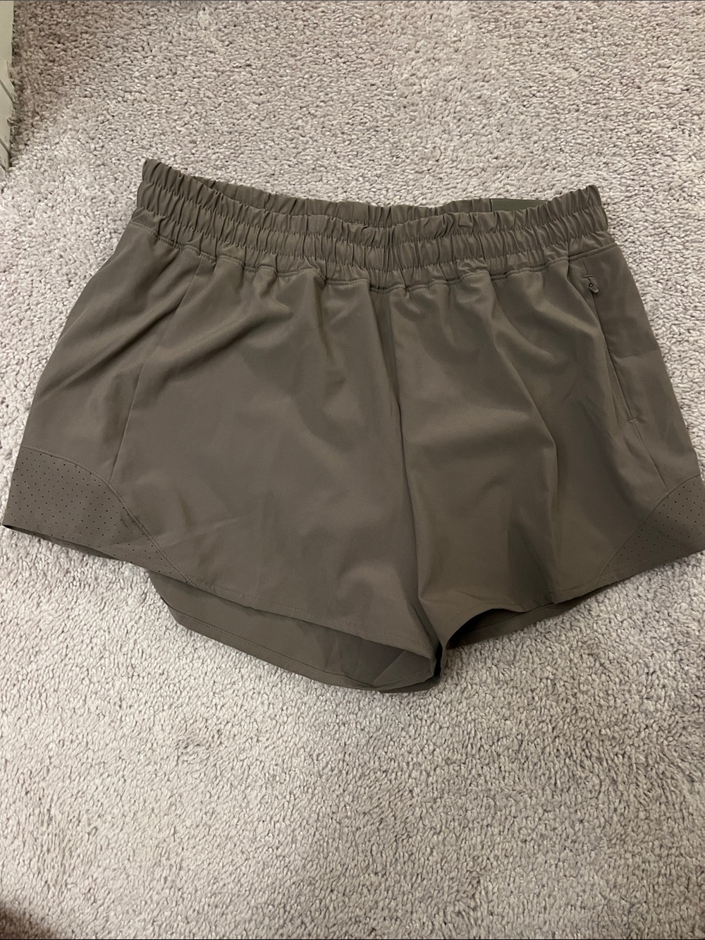 Calia Mid rise Grey Shorts